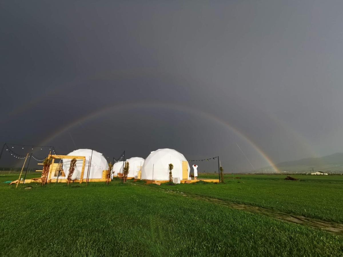 Jewelberry Glamping Hotel Tbilisi Mtsʼkhetʼa Exterior foto