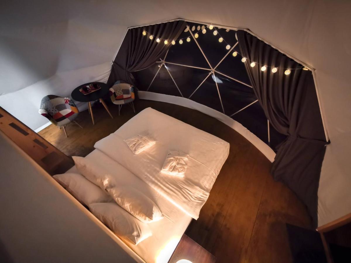 Jewelberry Glamping Hotel Tbilisi Mtsʼkhetʼa Exterior foto