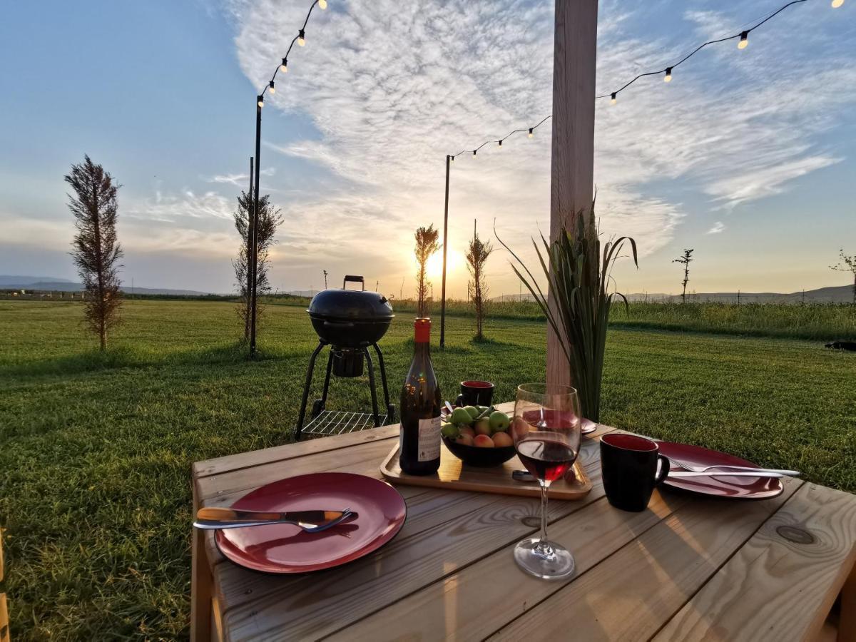 Jewelberry Glamping Hotel Tbilisi Mtsʼkhetʼa Exterior foto