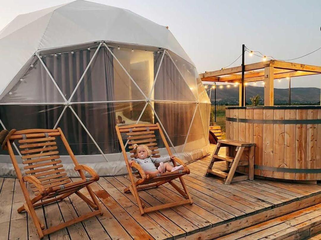 Jewelberry Glamping Hotel Tbilisi Mtsʼkhetʼa Exterior foto