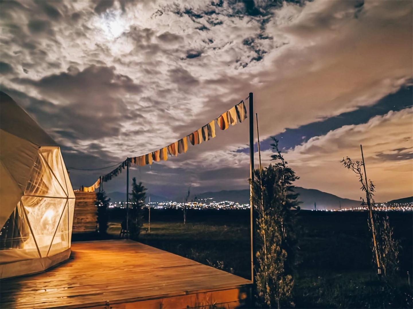 Jewelberry Glamping Hotel Tbilisi Mtsʼkhetʼa Quarto foto